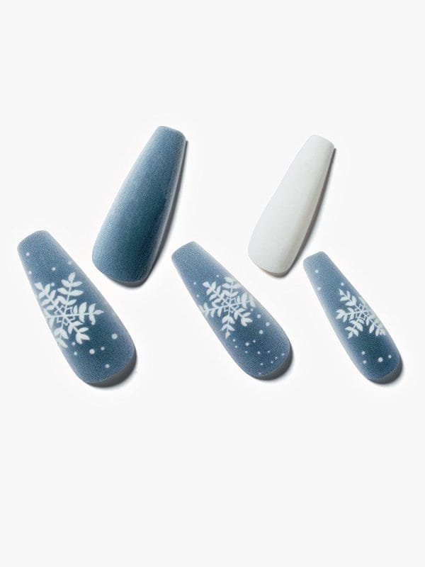 Christmas Blue Snowflakes/Long Coffin