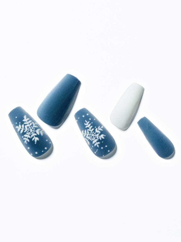 Christmas Blue Snowflakes/Medium Long Coffin