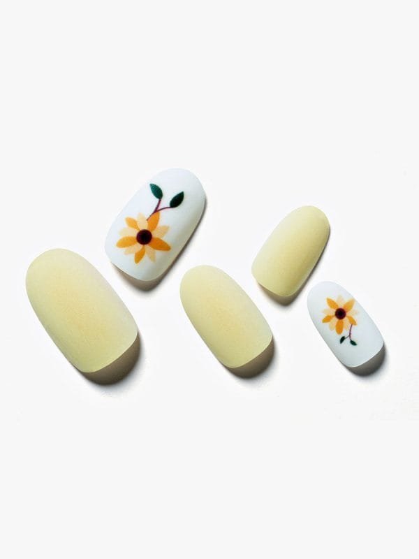 Daisy Garden/Oval