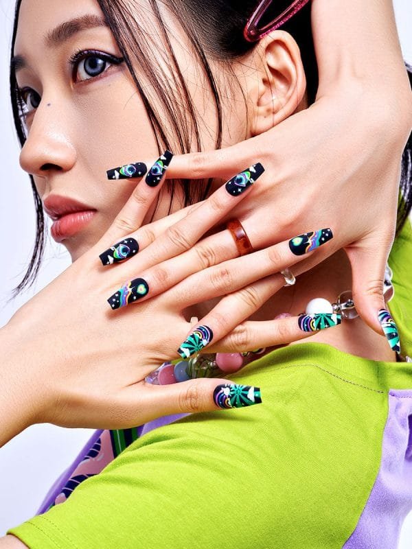 Rainbow Gaze - Image 5